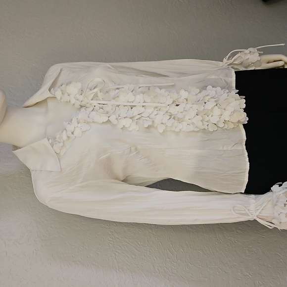 Vtg VIOLET & CLAIRE White Ruffle Hearts Jabot Crinkle Button Down Shirt - Picture 2 of 12